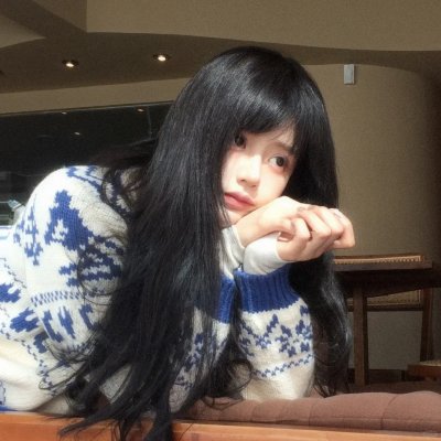 黎明时分的年轻人们